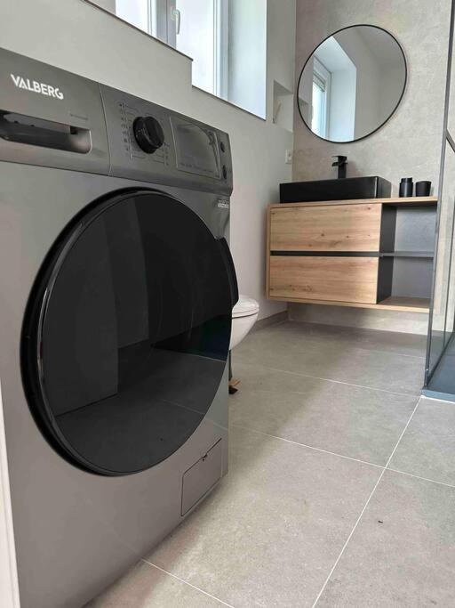 U-Sleep : Appartement 2 Chambres لييج المظهر الخارجي الصورة
